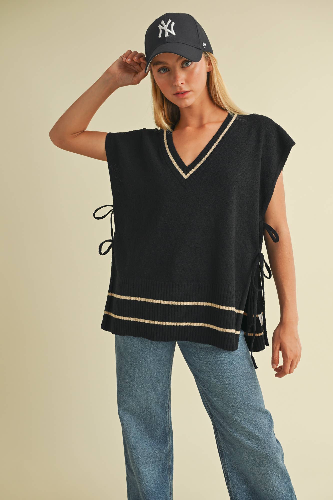 OPEN SIDE TIE V NECK SWEATER VEST TOP